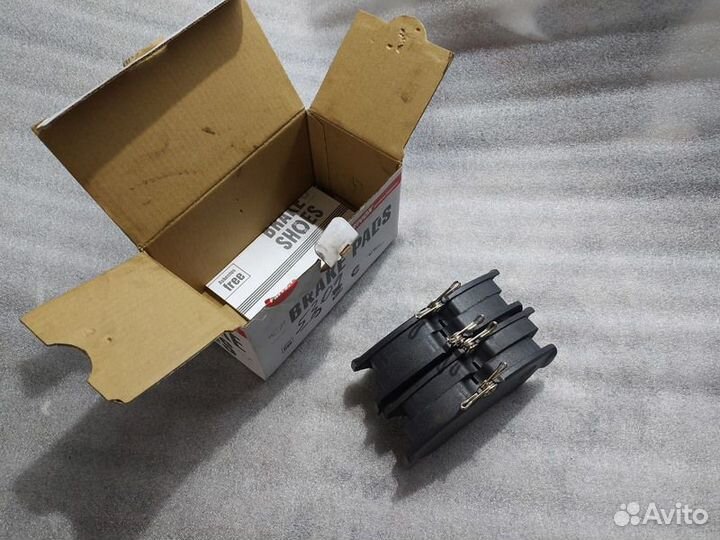 Колодки передние fenox Almera N16, Primera P10,P11