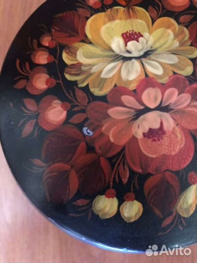 Шкатулка металлическая жостовская роспись