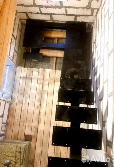 Лестница для загородного дома