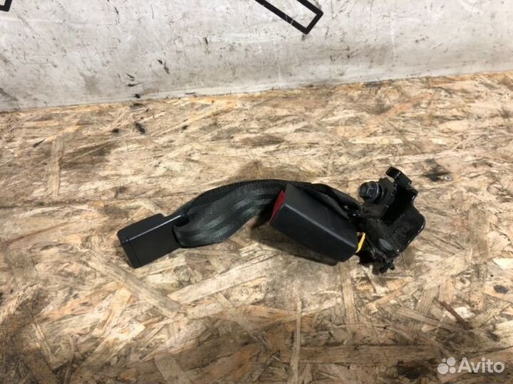 Замок ремня безопасности задний правый Hyundai I40