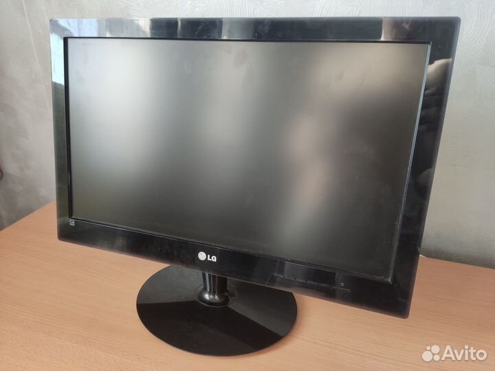 Монитор 22 дюйма FullHD