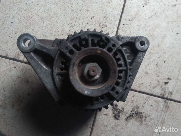 Генератор toyota Corolla