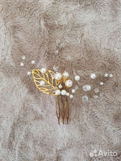 Украшение в прическу