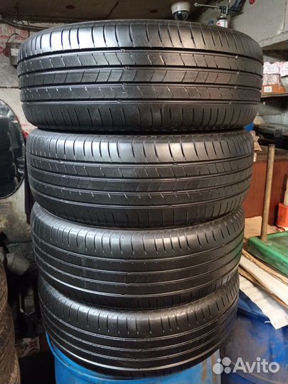 Kumho Ecsta HS51 205/60 R16