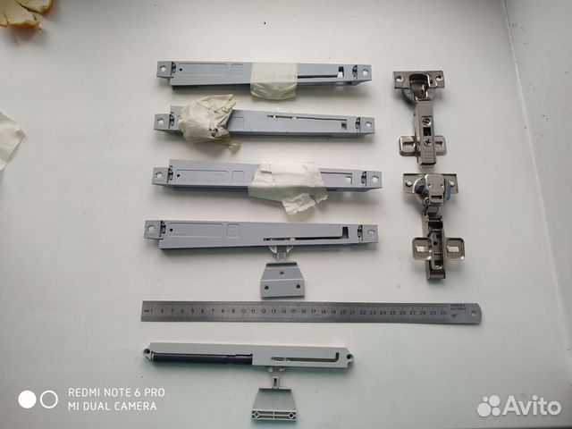 Доводчики. Петли. Blum