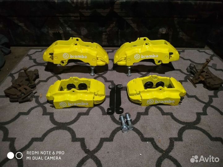 Тормоза на Subaru 6 поршневые Brembo z17, z18