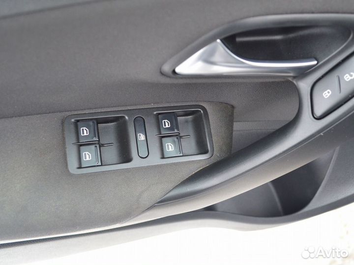 Volkswagen Polo 1.4 AMT, 2010, 142 038 км