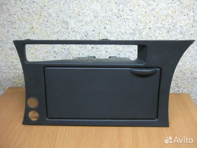 Подстаканник Mazda 3 (BL) (2009-2013)