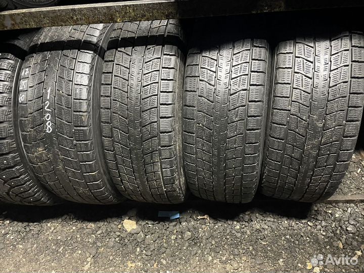 Dunlop Winter Maxx SJ8 225/60 R17