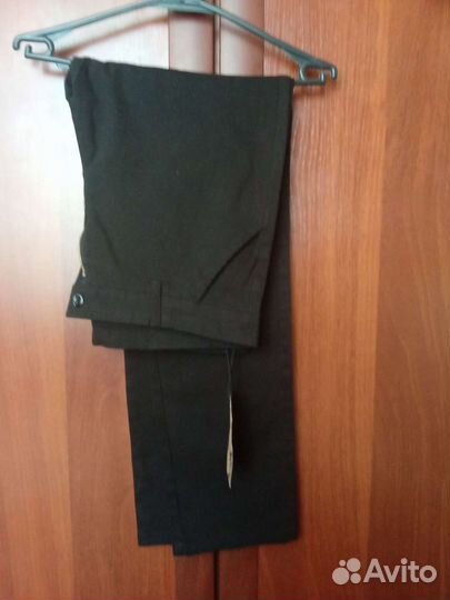 Джинсы новые на мальчика