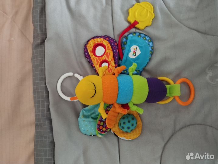 Игрушки, игрушки-подвески,развивающие для малыша