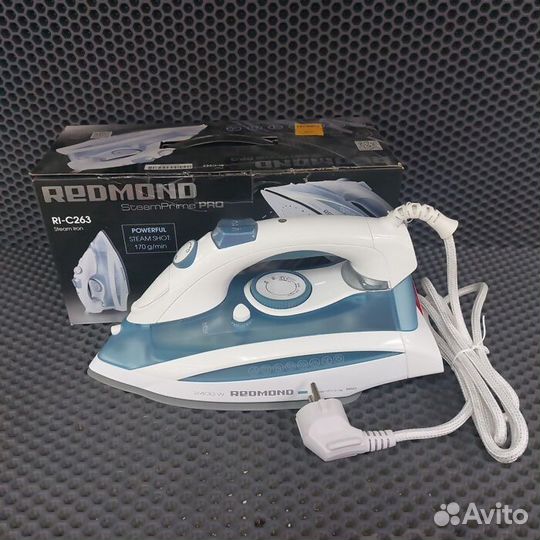 Утюг redmond RI-C263 (Рассрочка / Р4)