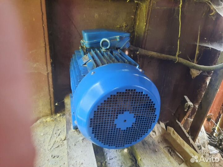 Электродвигатель