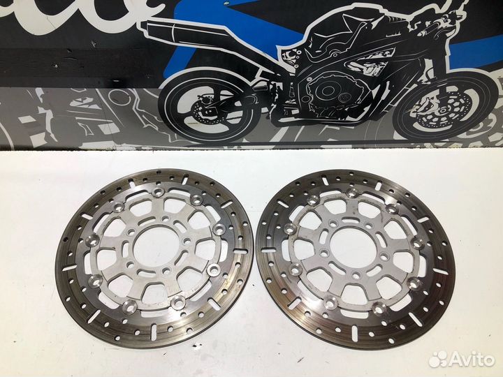 Передние тормозные диски Suzuki SV 650 2005г