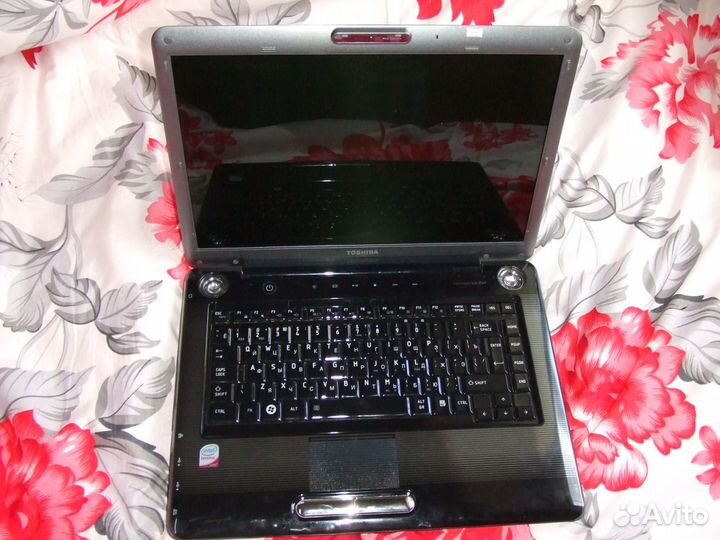 Ноутбук Toshiba satellite A300