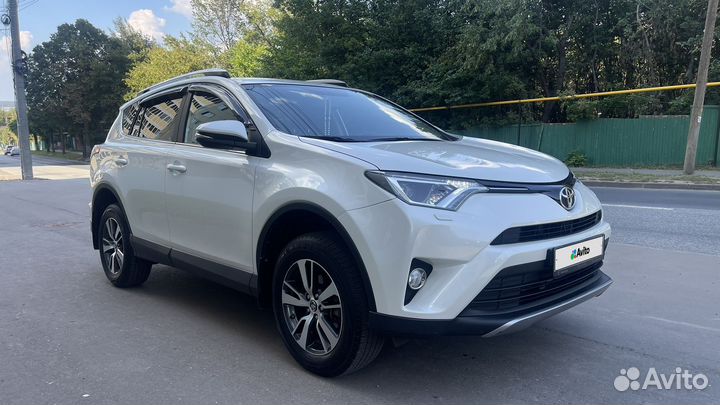 Toyota RAV4, 2017