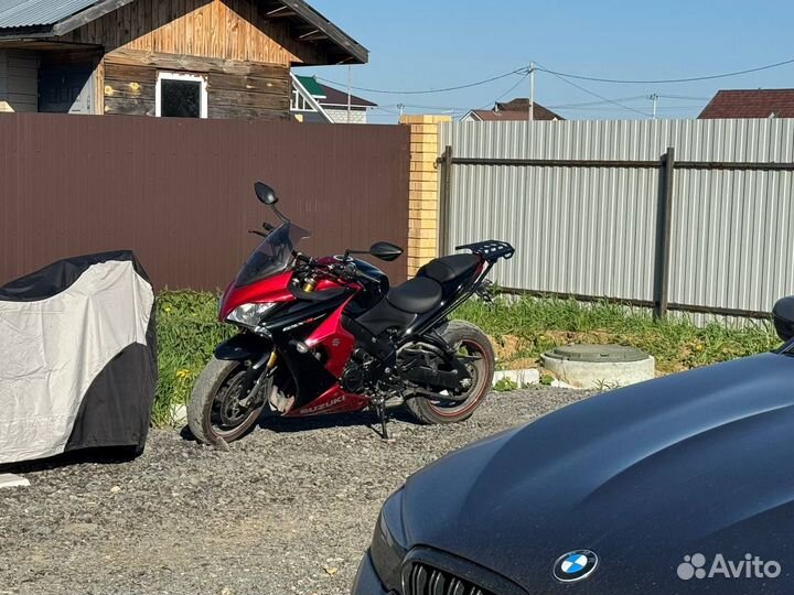 Suzuki GSX