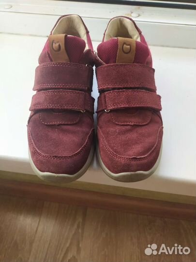 Продам обувь для девочки от 31 до 36 размеров