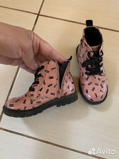 Ботинки демисезонные для девочки 23 размер zara