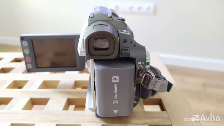 Видеокамера sony