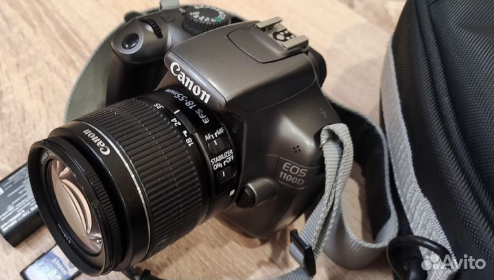 Canon EOS 1100D Зеркальный фотоаппарат
