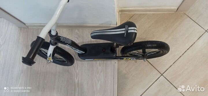 Беговел детский бу