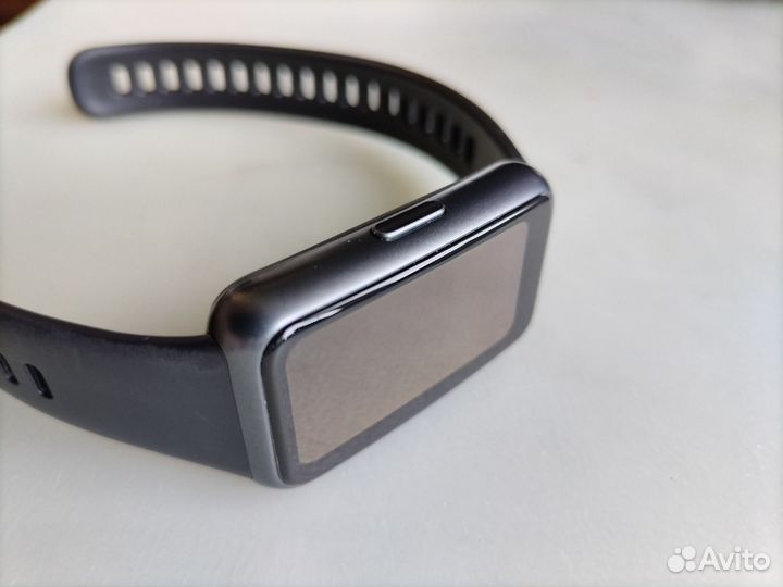Смарт часы huawei band 7
