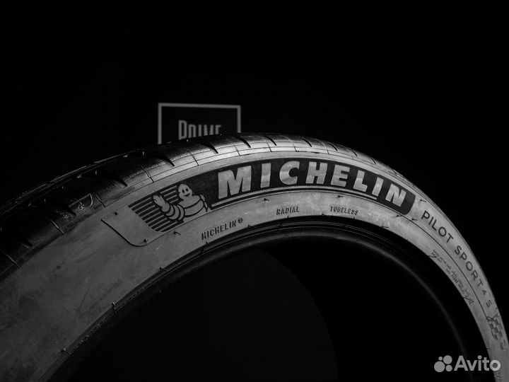 Michelin Pilot Sport 4 S 285/40 R23