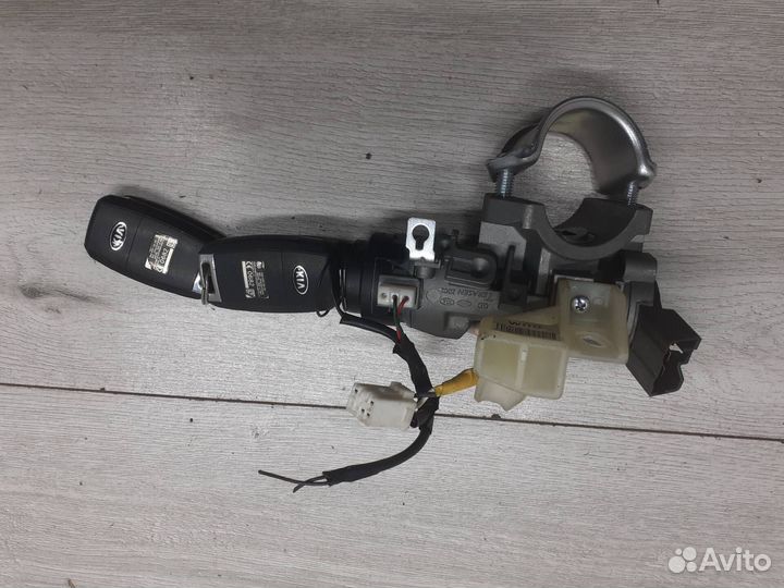 Замок зажигания МКПП Kia Cerato 3