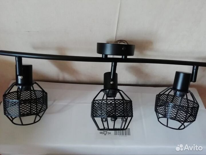 Светильник потолочный подвесной