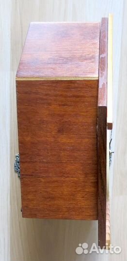 Настенные часы с кукушкой 