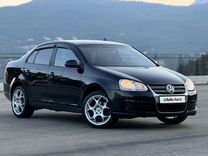Volkswagen Jetta 1.6 AT, 2007, 238 400 км, с пробегом, цена 790 000 руб.