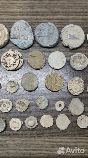 Пломбы свинцовые старинные