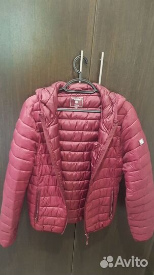 Продам осеннюю куртку на подростка