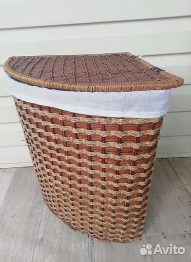 Корзина плетеная