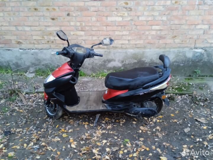 Продам электро скутр