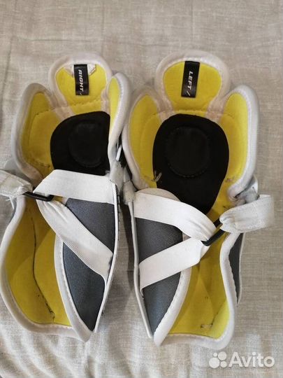 Щитки хоккейные Bauer supreme