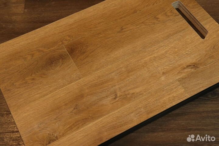 Кварцвиниловая плитка дуб замковая