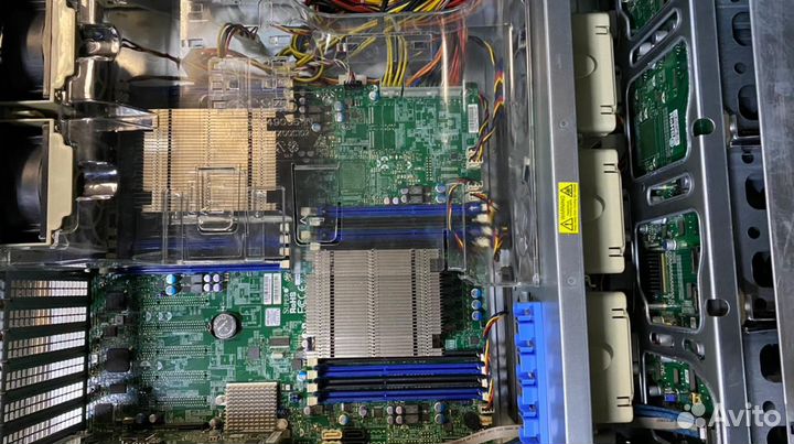 Сервера SuperMicro CSE-846