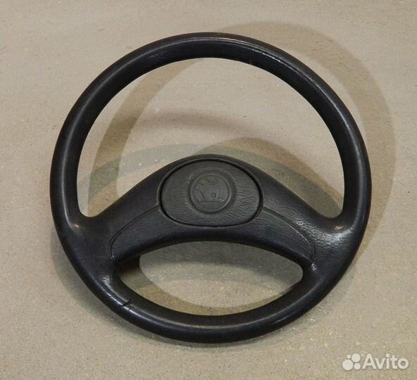 Руль Skoda Felicia