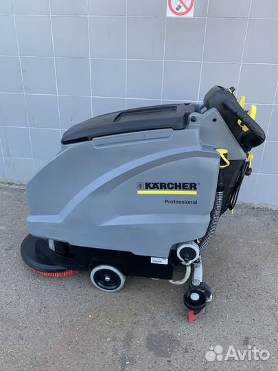 Поломоечная машина Karcher B40