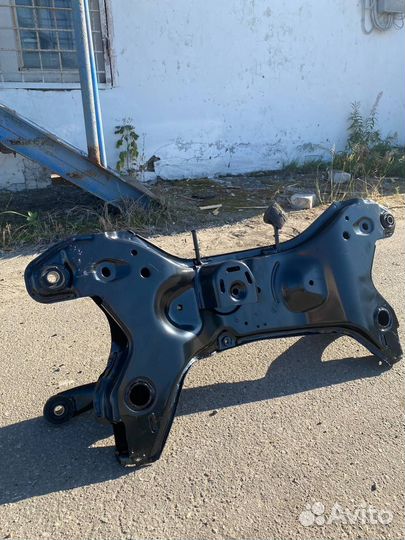 Подрамник Hyundai Getz дорест арт. 11549