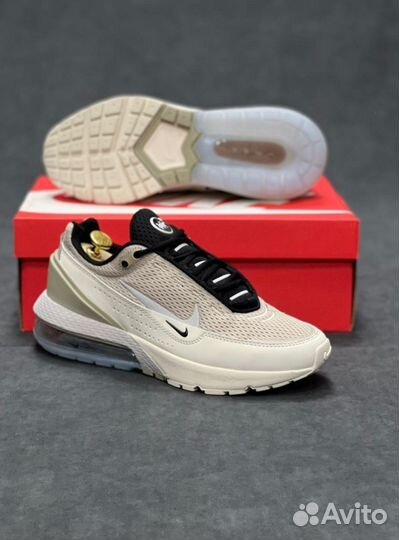 Кроссовки Nike