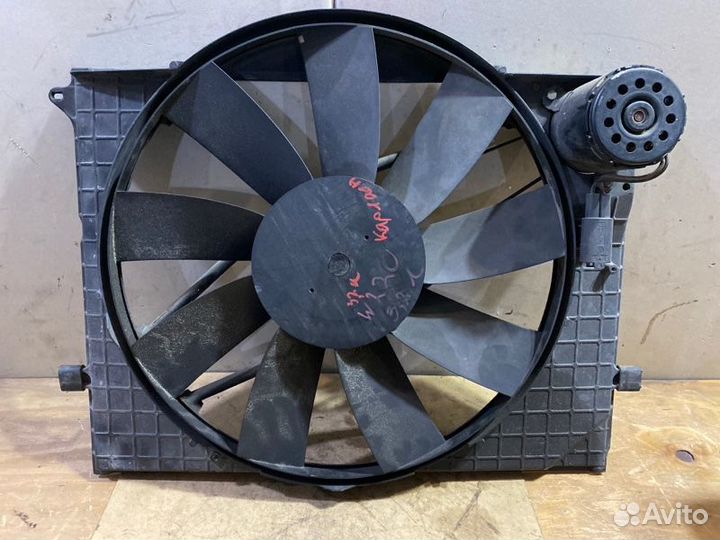 Вентилятор охлаждения радиатора Mercedes-Benz
