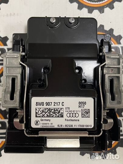 Камера ассистентов Audi A4 B9 дорестайлинг