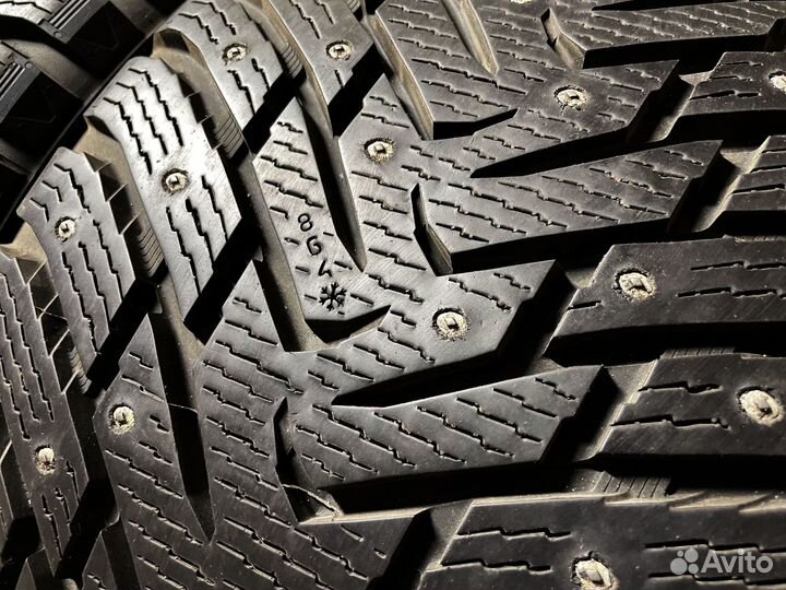 Nokian Tyres Hakkapeliitta 8 265/45 R20