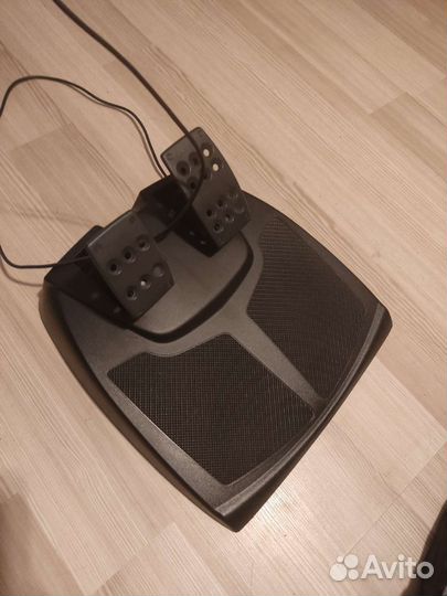 Руль Logitech momo racing 270 градусов