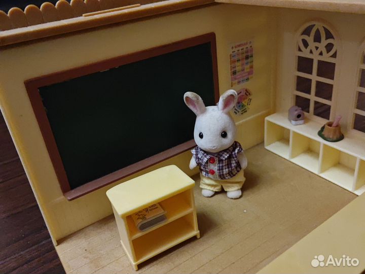 Sylvanian families лесная школа