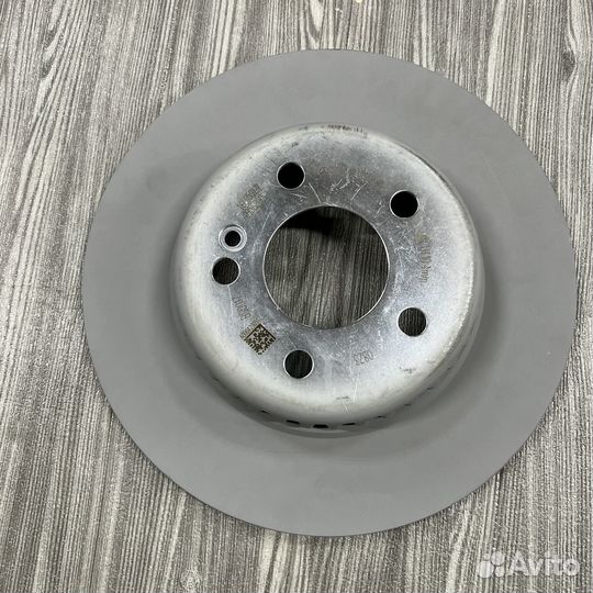 Тормозной диск Mercedes C180 W205 задний