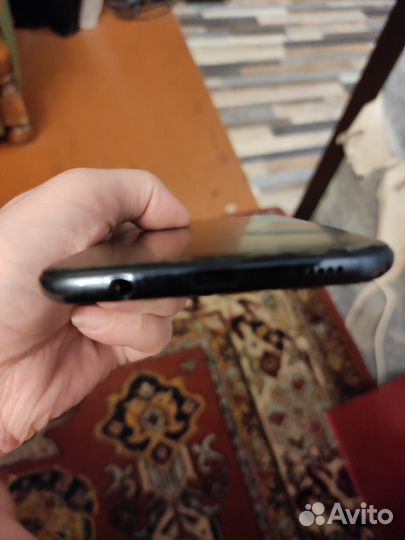 Samsung Galaxy A50, 6/128 ГБ